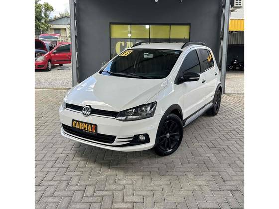 VOLKSWAGEN FOX 1.0 MPI TRACK 12V FLEX 4P MANUAL